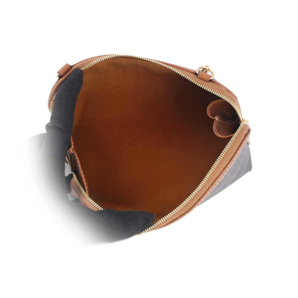 【CELINE】TRIOMPHE Logo 印花鏈帶斜背包(焦糖色) 10E382CBX.04LU