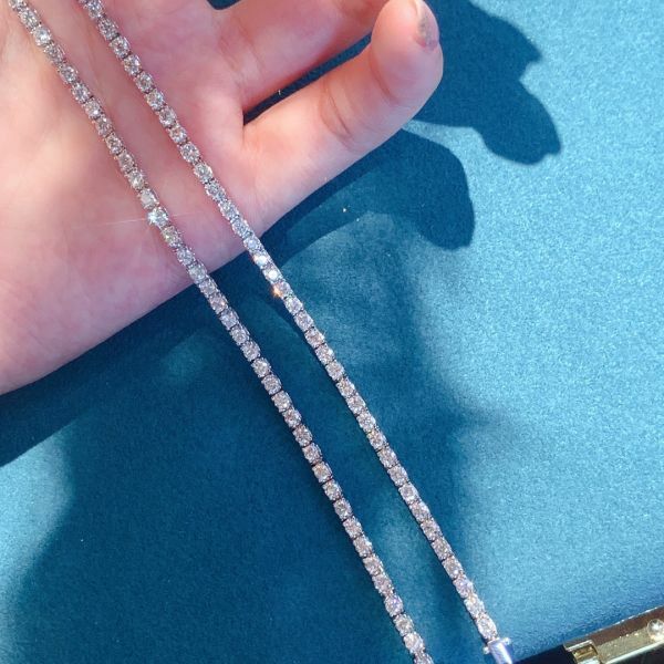 三克拉經典牛頭滿鑽