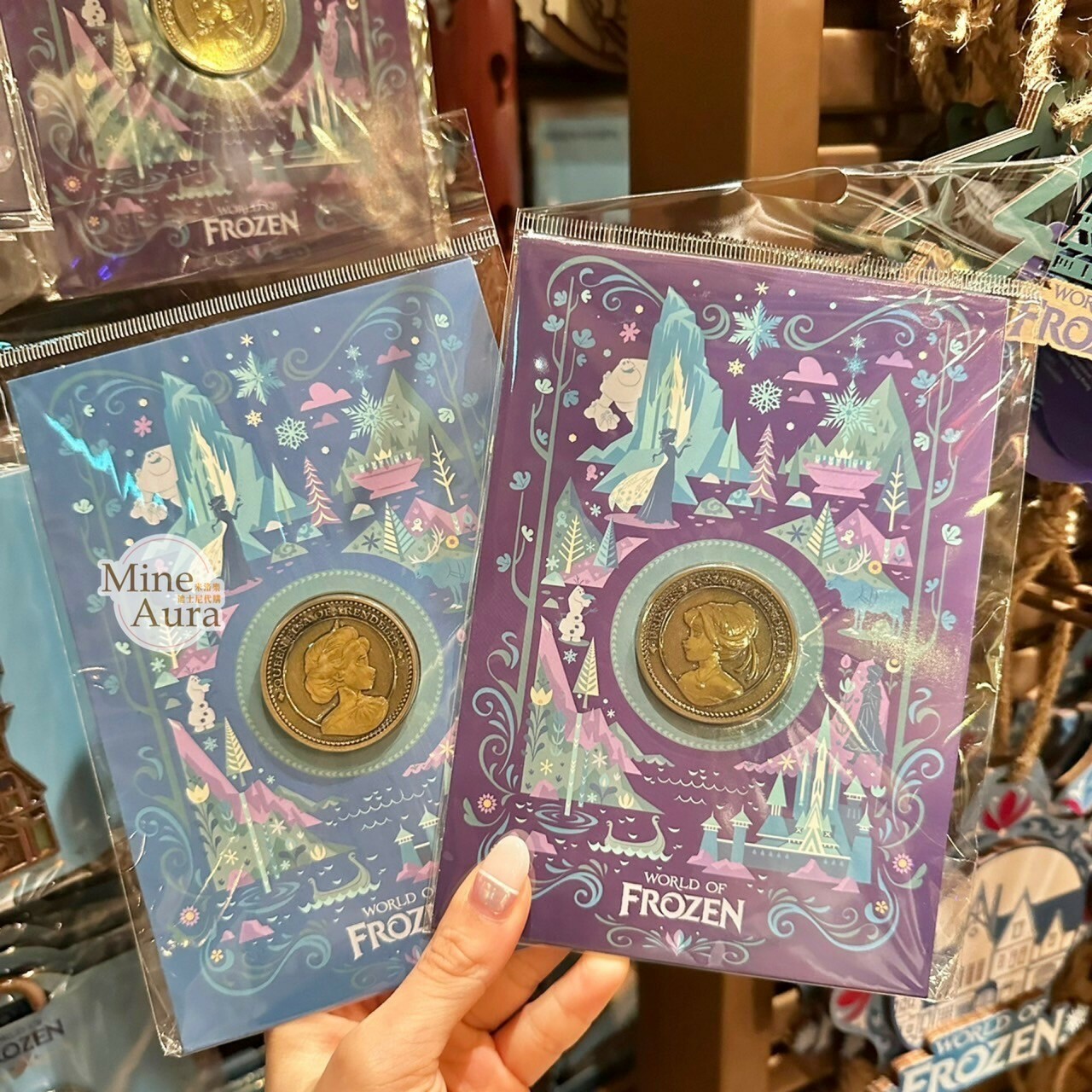 World of Frozen 限定 艾莎 Elsa 安娜Anna 紀念幣 金幣 冰雪奇緣 Frozen -香港迪士尼樂園