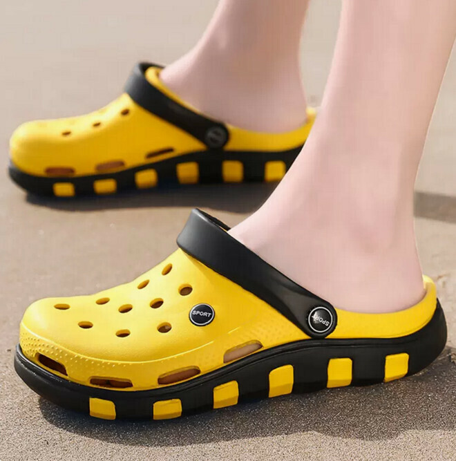Cover the sandy beach cool shoes