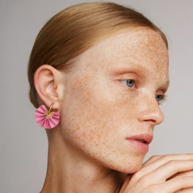 褶皺光芒真絲耳環-粉色