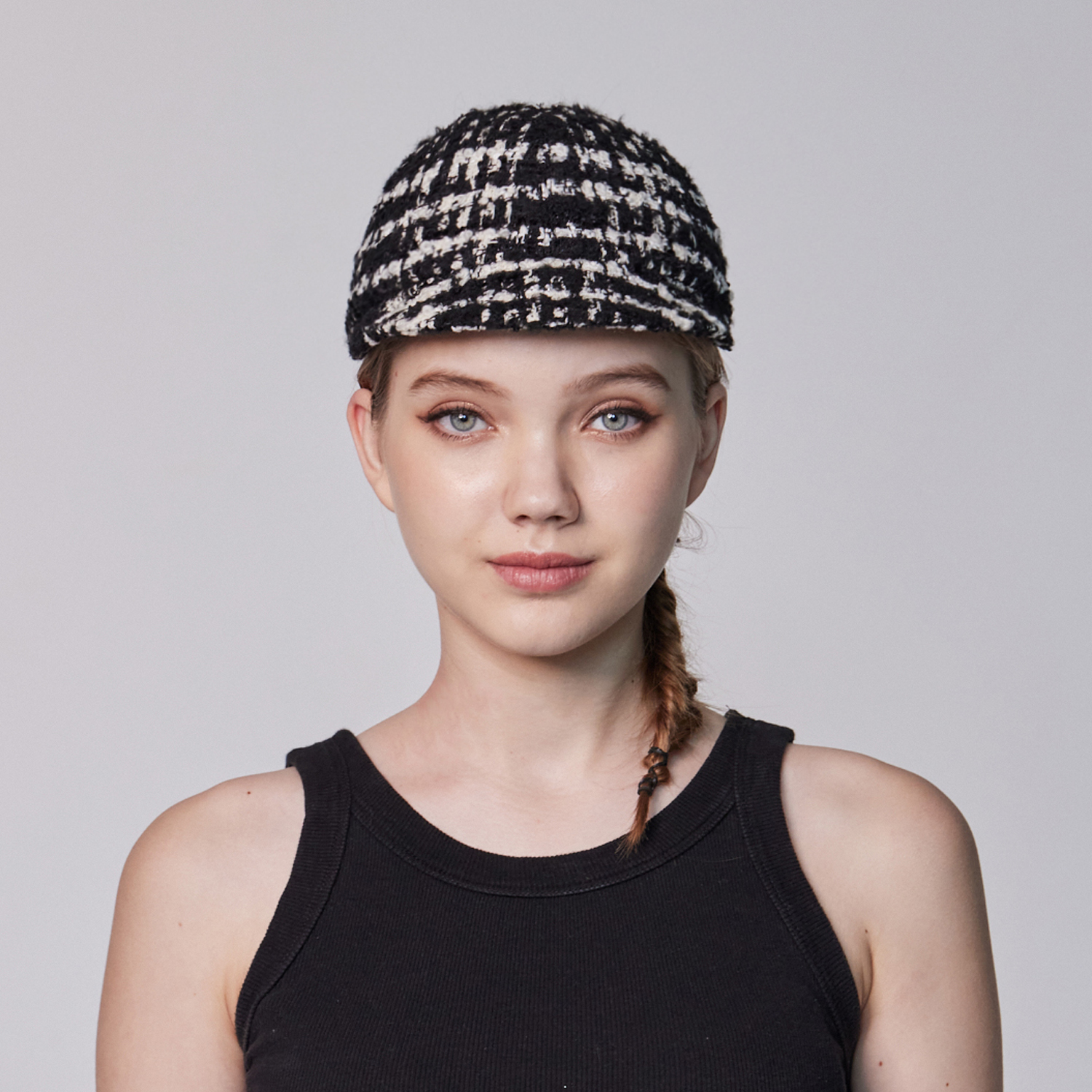 Millie Cap - Black and White