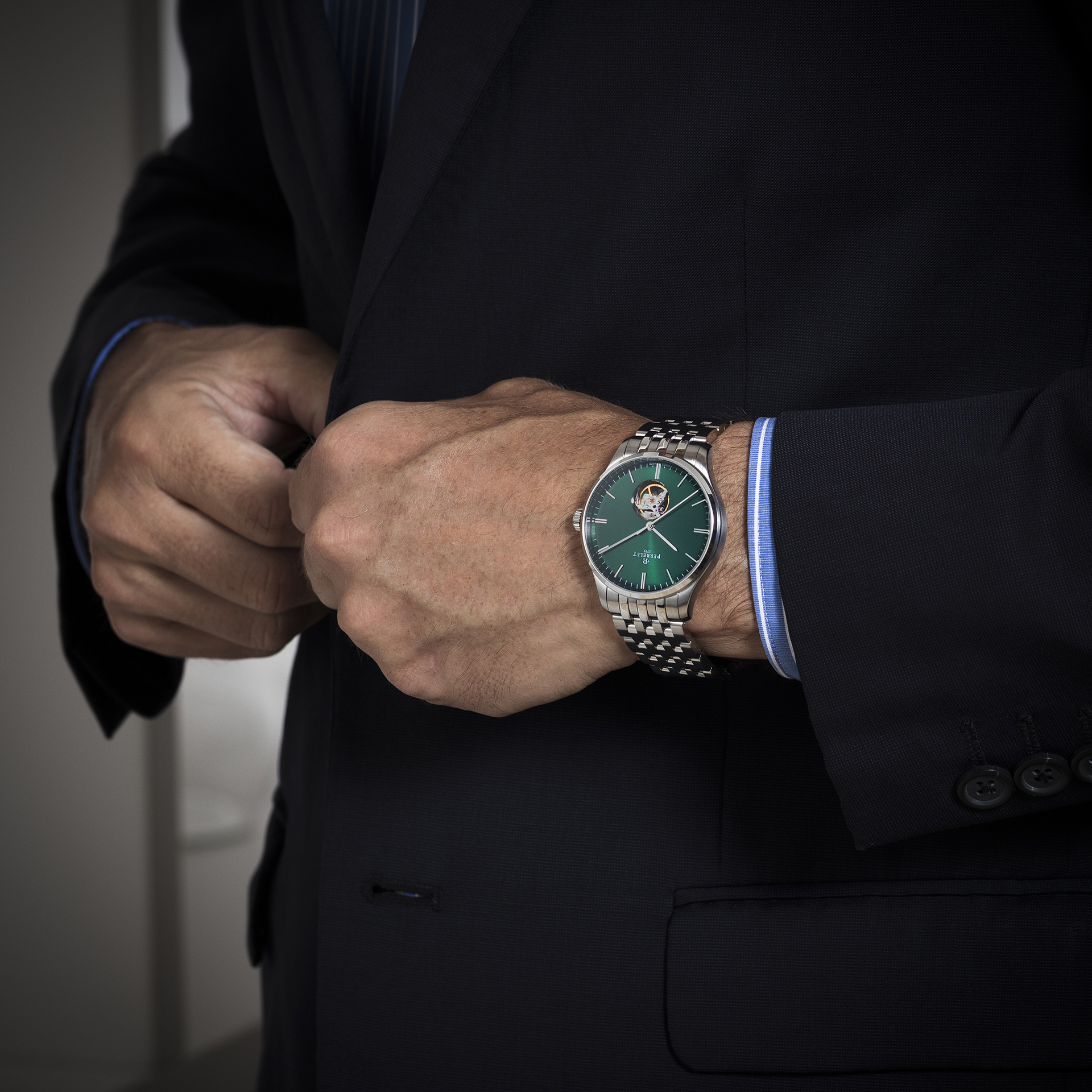 Perrelet 沛力錶 WEEKEND 3 hands open Heart｜A1302/7