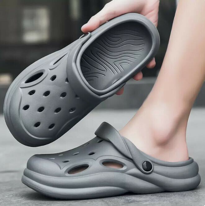 Cover the sandy beach cool shoes