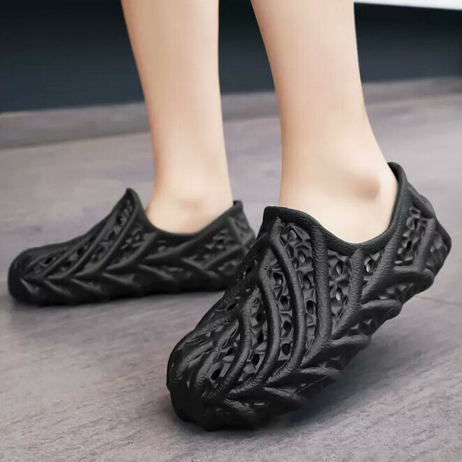 All-inclusive sandy shoes