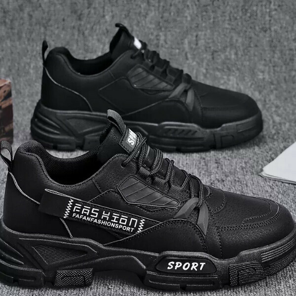 Sports and casual shoes (fashionable models