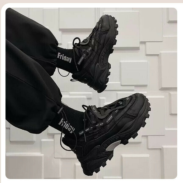 Sports and casual shoes