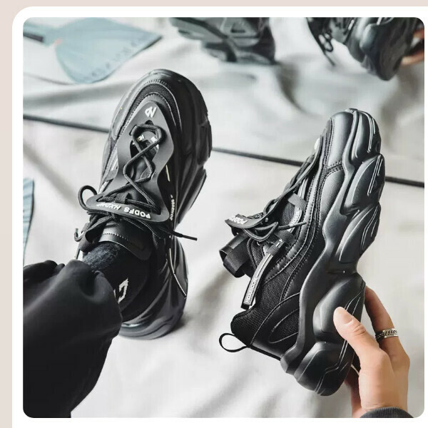 Sports and casual shoes (trendy style)