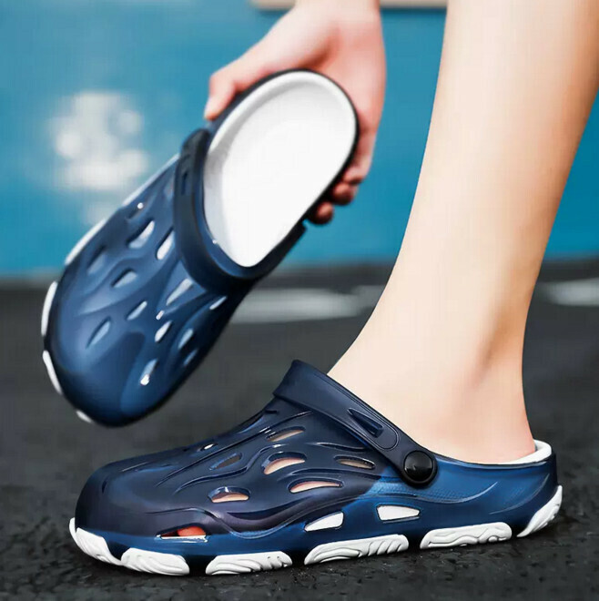 Cover the sandy beach cool shoes
