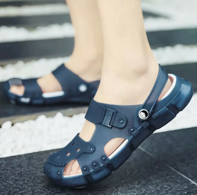 Cover the sandy beach cool shoes