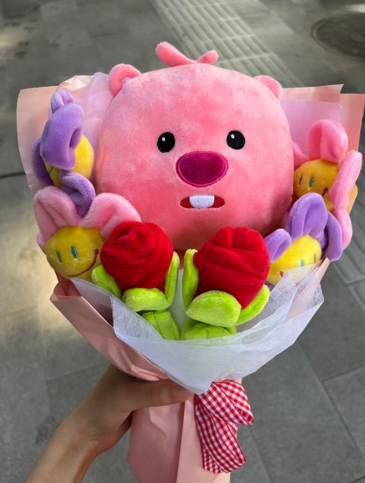 韓國🇰🇷連線 Loopy 正版周邊 韓國 露比 小海貍 粉色 玩偶 抱枕 吊飾 花束 毯子 日曆筆筒 零錢包 垃圾桶 (任買兩個免運)/ 預購