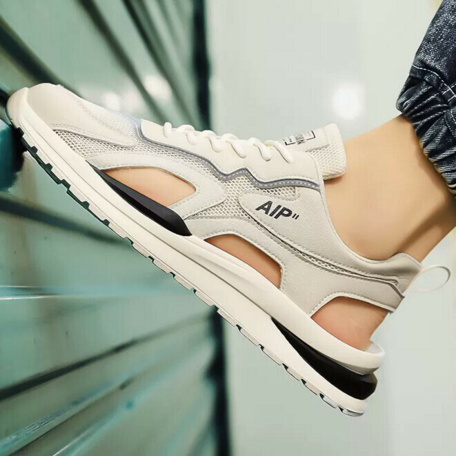 Men's casual sneakers