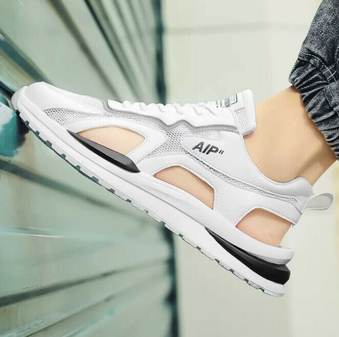 Men's casual sneakers