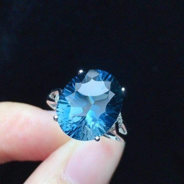 限量特價 18k真金真鑽 托帕石戒指 送證書