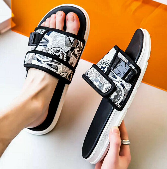 Men's slippers