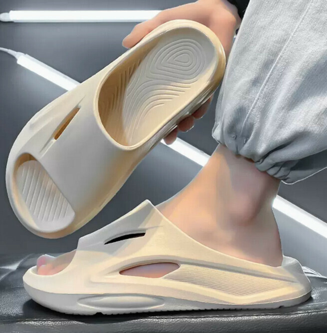 Men's slippers