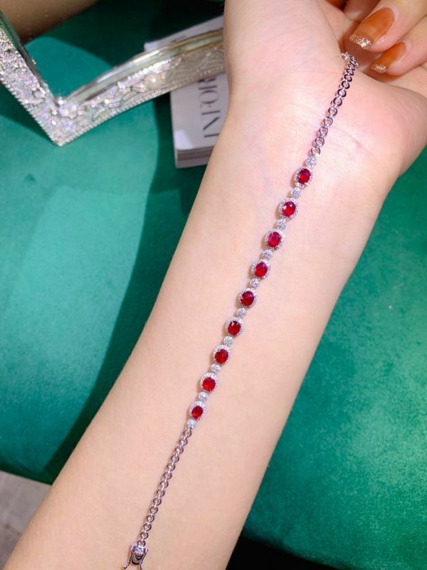 18k 莫桑比克天然石燒鴿血紅紅寶石手鏈