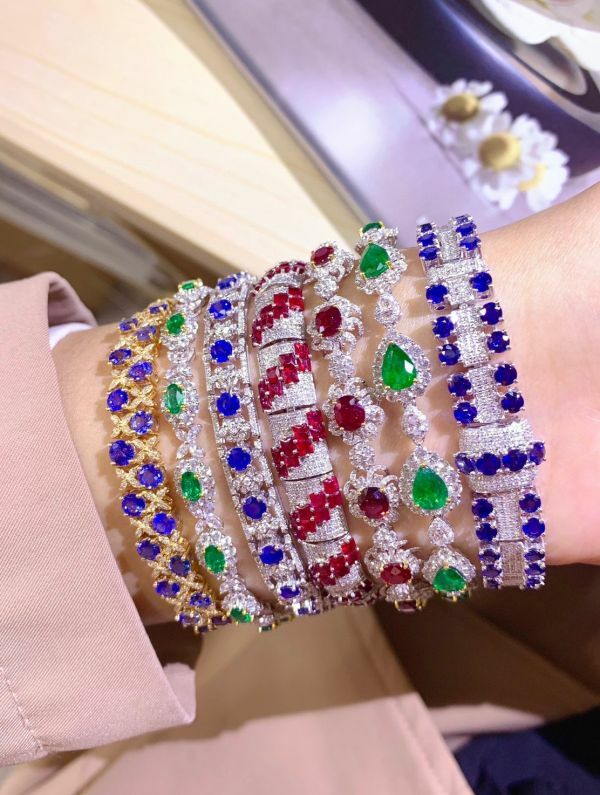 18k 金天然祖母綠/藍寶石/紅寶石手鏈