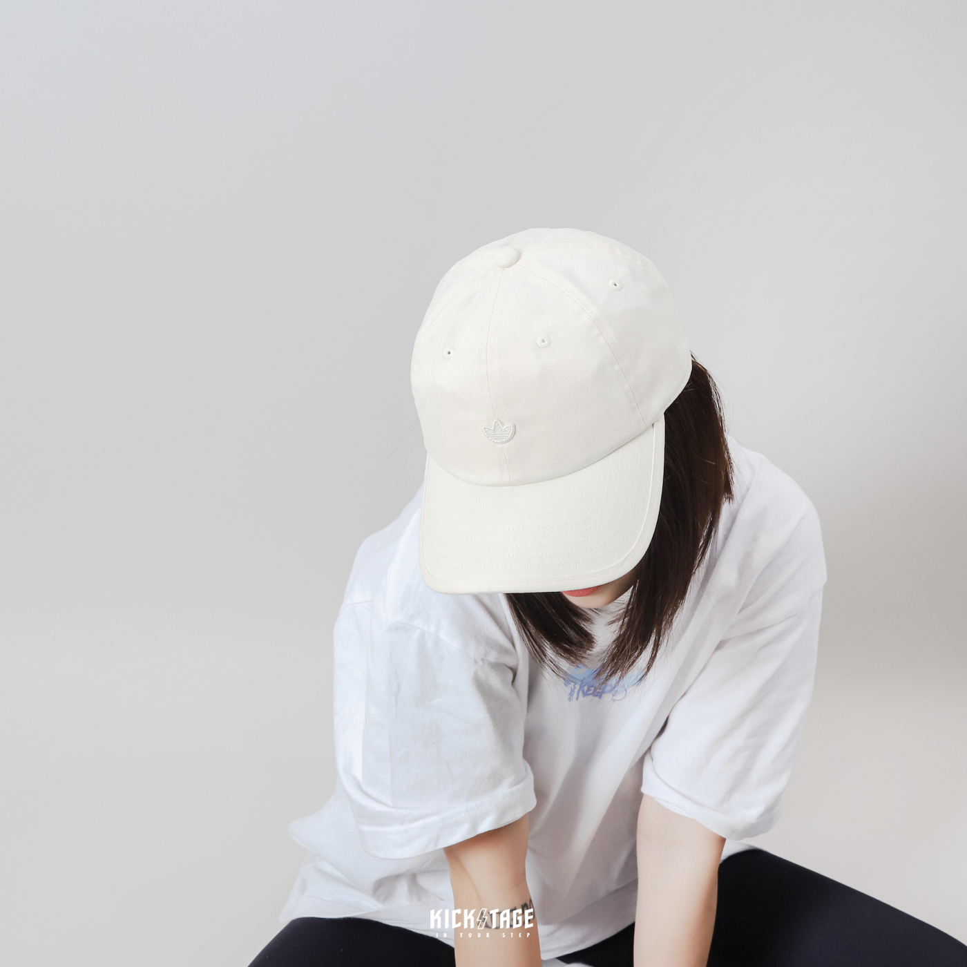 男女款 ADIDAS PE DAD CAP 米白色 三葉草 小標 老帽 棒球帽【IL4884】