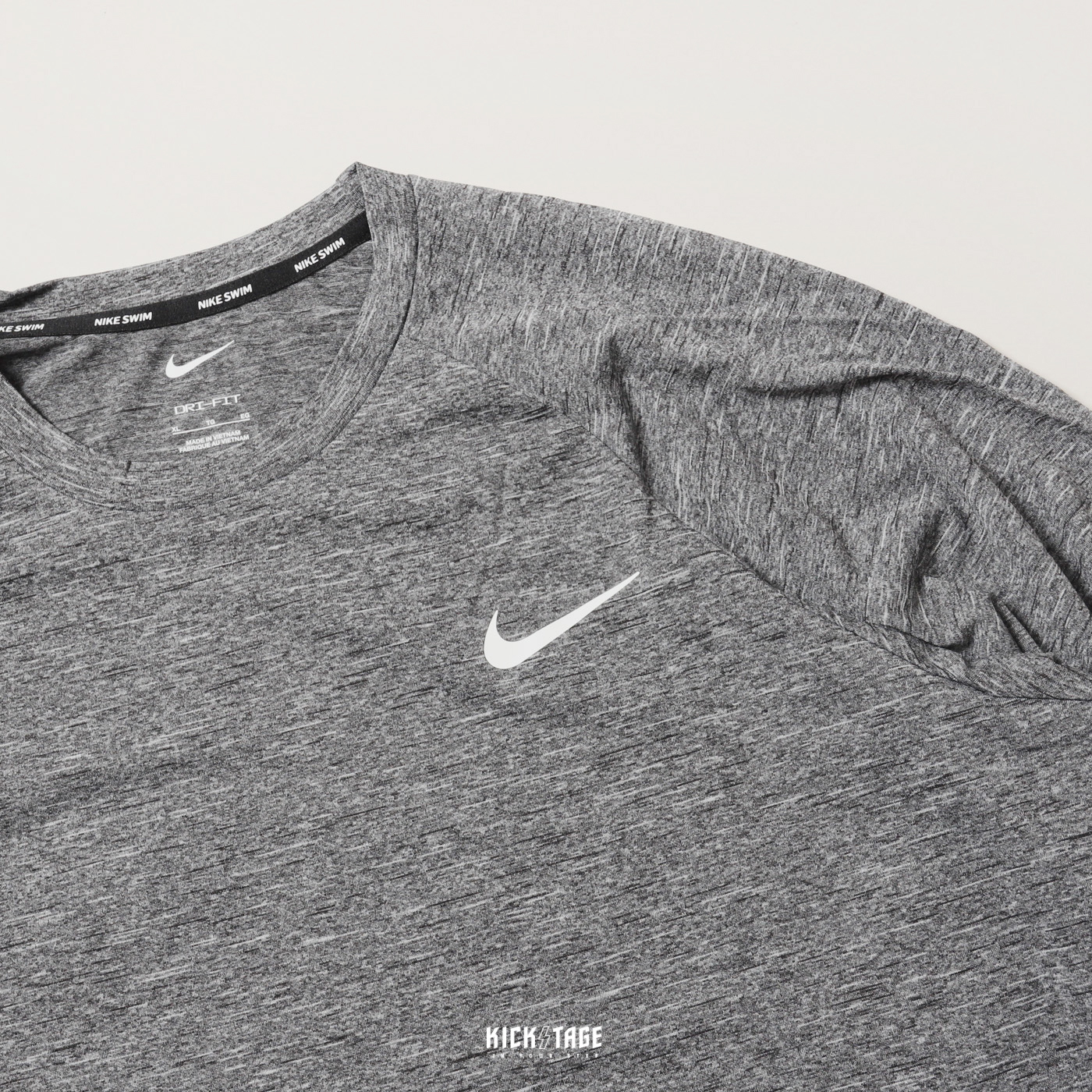 **特價商品售出不退換**男款 NIKE HEATHER 灰色 訓練衣 小勾 排汗 透氣 快乾 海灘 防曬 運動 長袖【NESSA590-001】