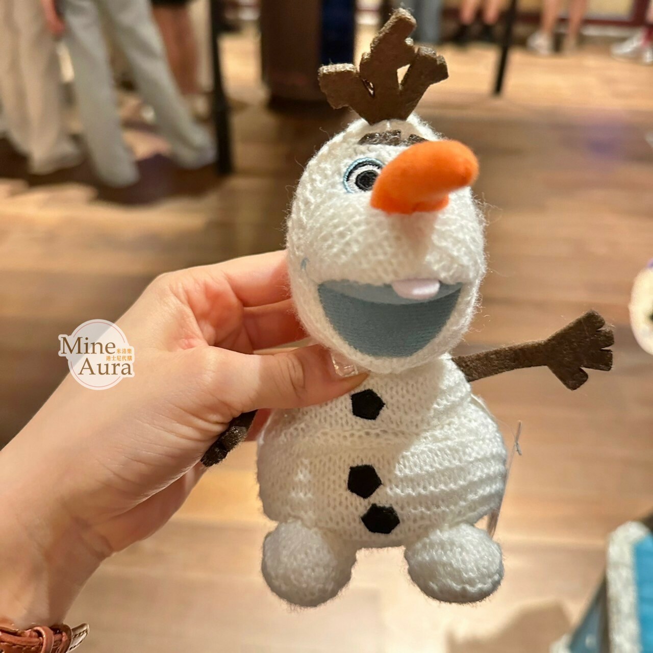 World of Frozen 限定 雪寶 Olaf 針織毛線 鑰匙圈 吊飾 冰雪奇緣 Frozen -香港迪士尼樂園