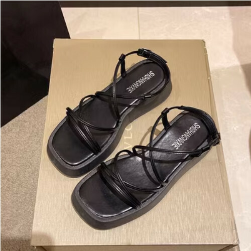 Thick-soled open-toe beach sandals