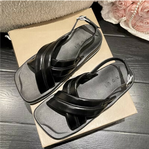 Cross square toe beach sandals