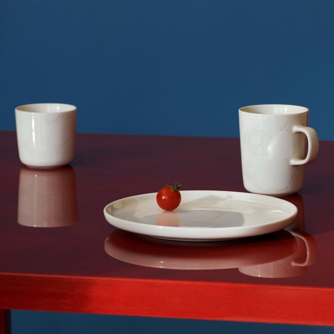 Marimekko white Unikko 20cm plate
