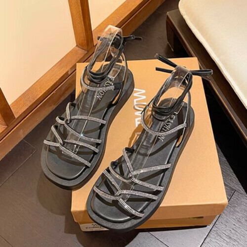 Cross-strap soft-soled sandals
