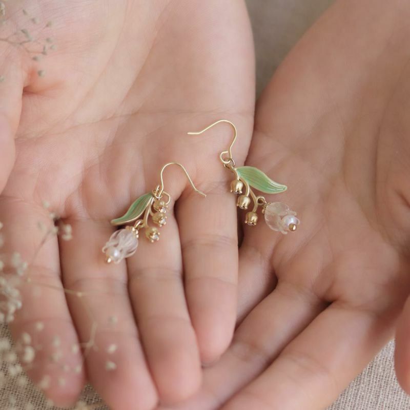 Ayatorie 鈴蘭耳環