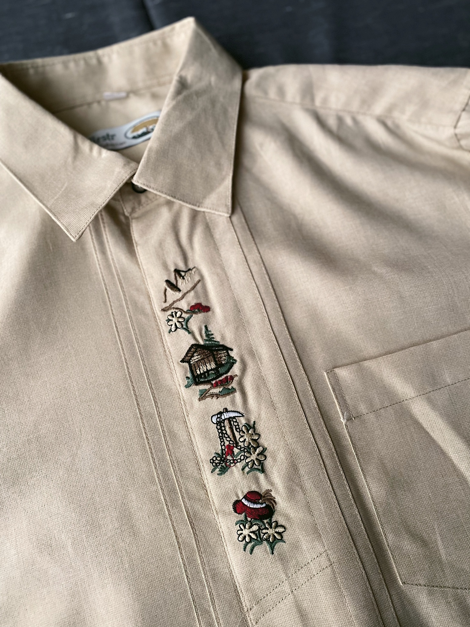 Tylorean Pullover shirts /古著提洛爾襯衫-蘑菇叢林