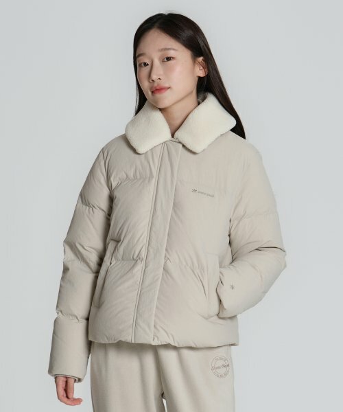Snow Peak 雪諾必克女Collar Boucle Neck Heavy 外套S23WWGDJ57