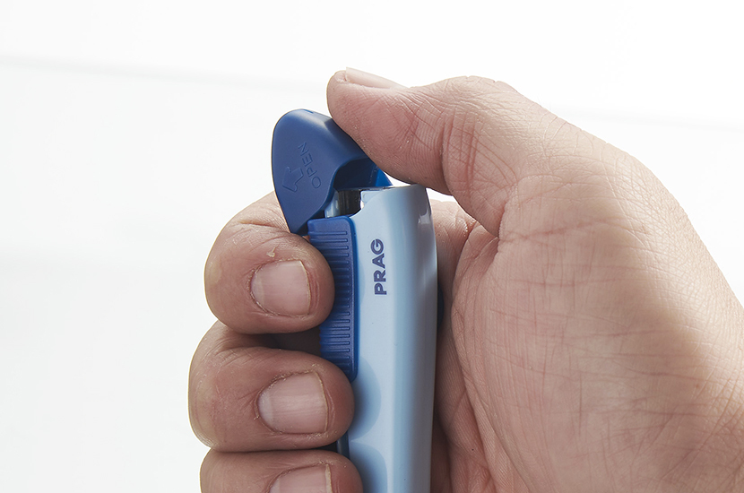 SDI 手牌 PRAG 側向美形刀 【0437C】