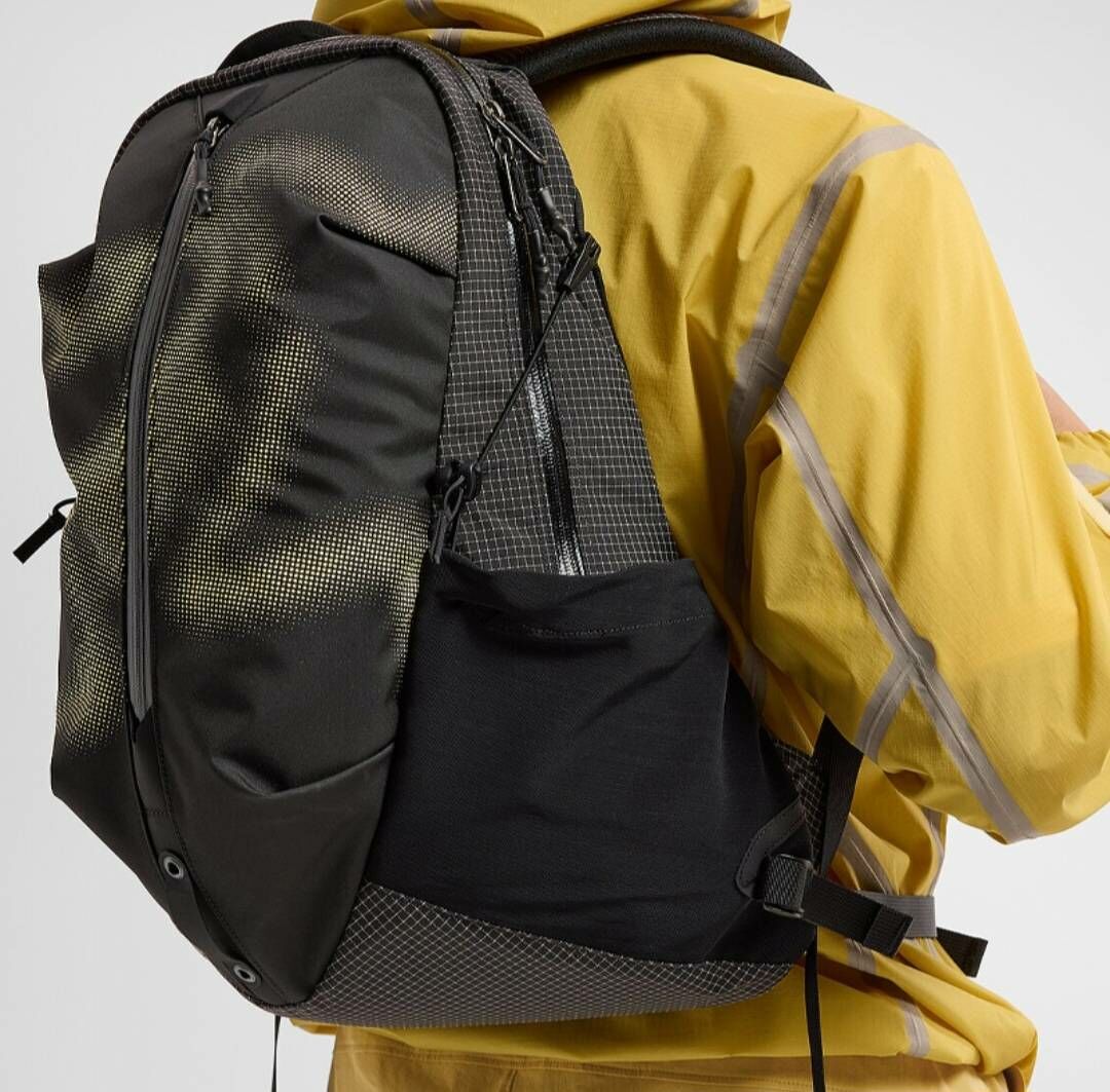 Arcteryx SYSTEM_A ARRO-X 16 戶外背包 沙塵黃 黑色 防水
