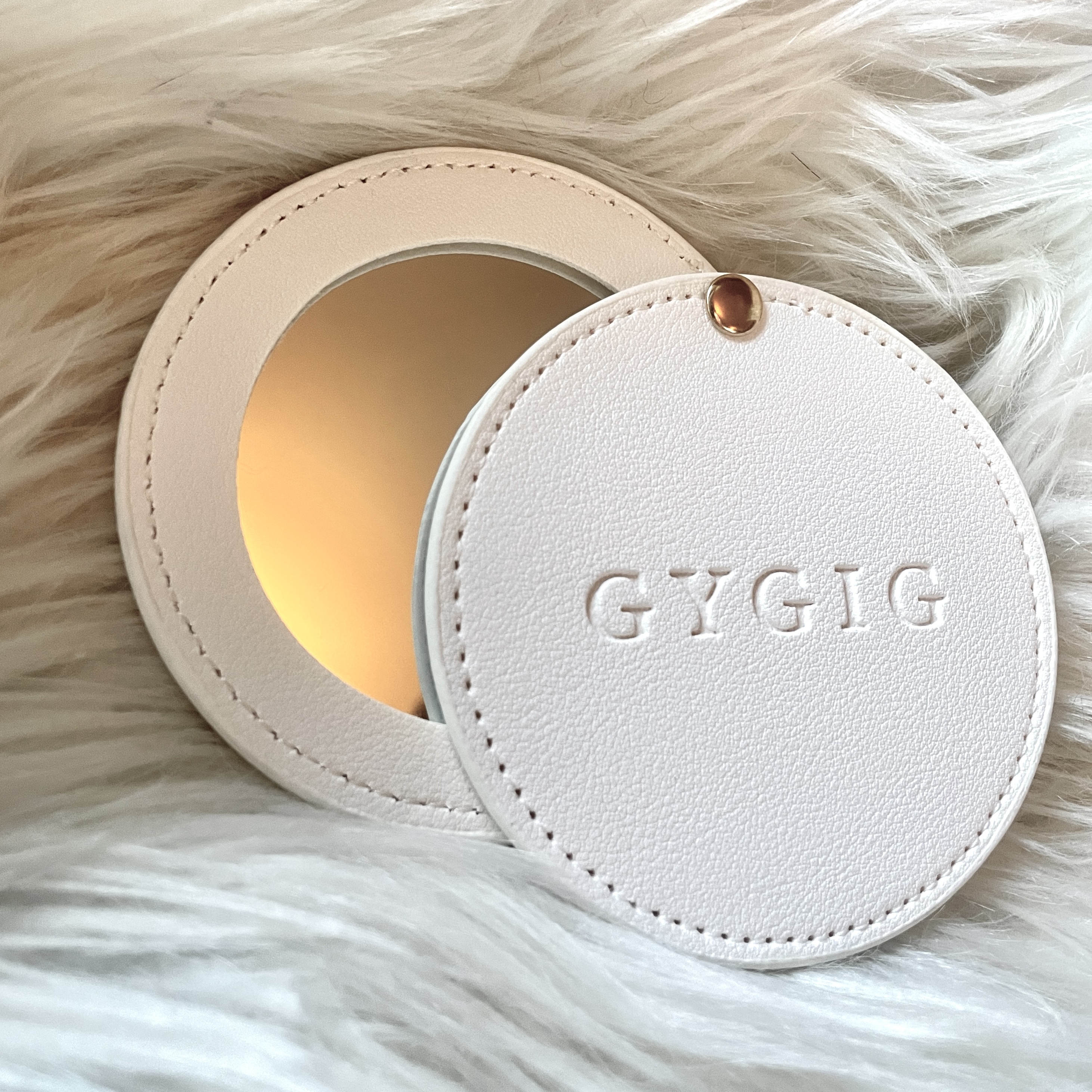 GY品牌 皮革金扣隨身鏡