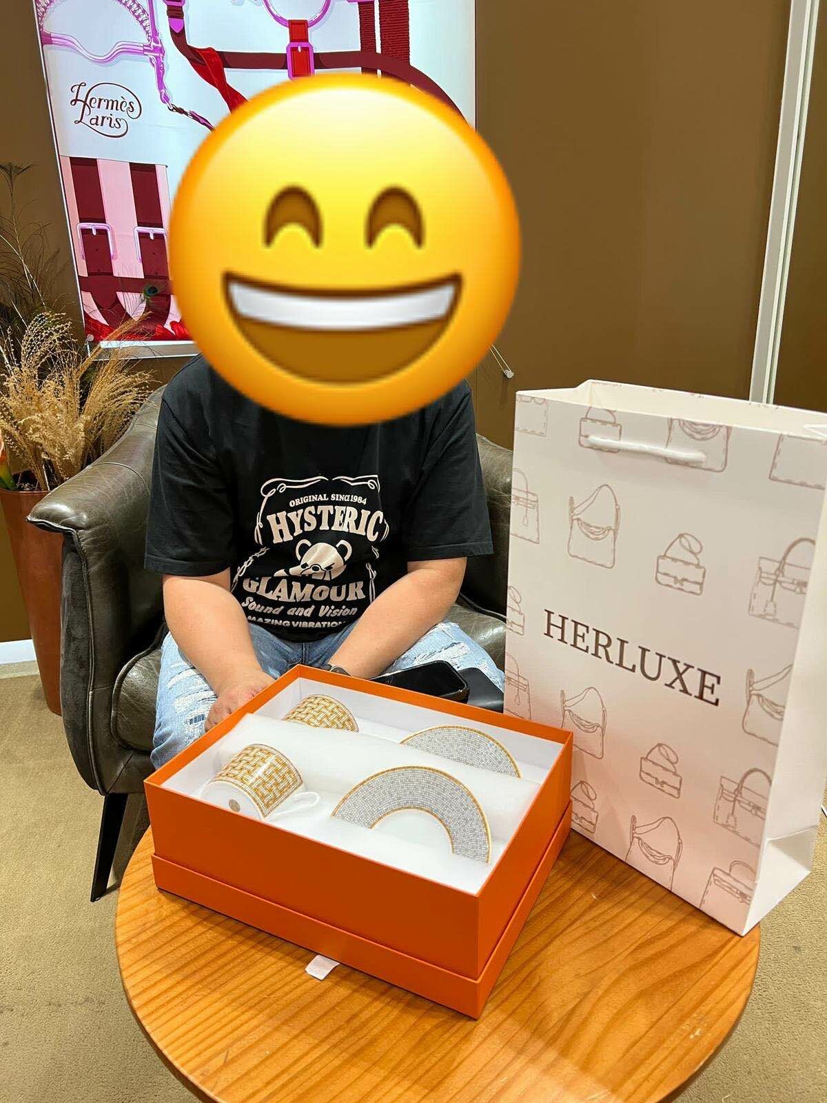 【 感謝支持 】先生來pick up 茶杯碟套裝🎉 呢套簡約精緻🥰 自用都非常nice👍🏻 多謝你嘅支持🫶