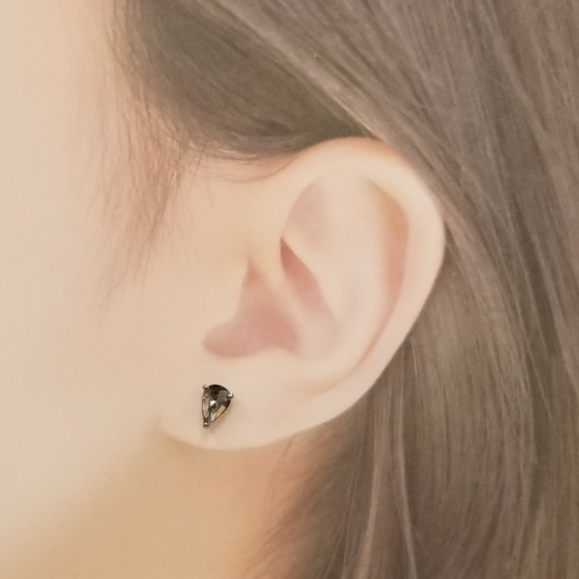 全新18K黑金【主石94份梨形咖啡彩鑽】耳環