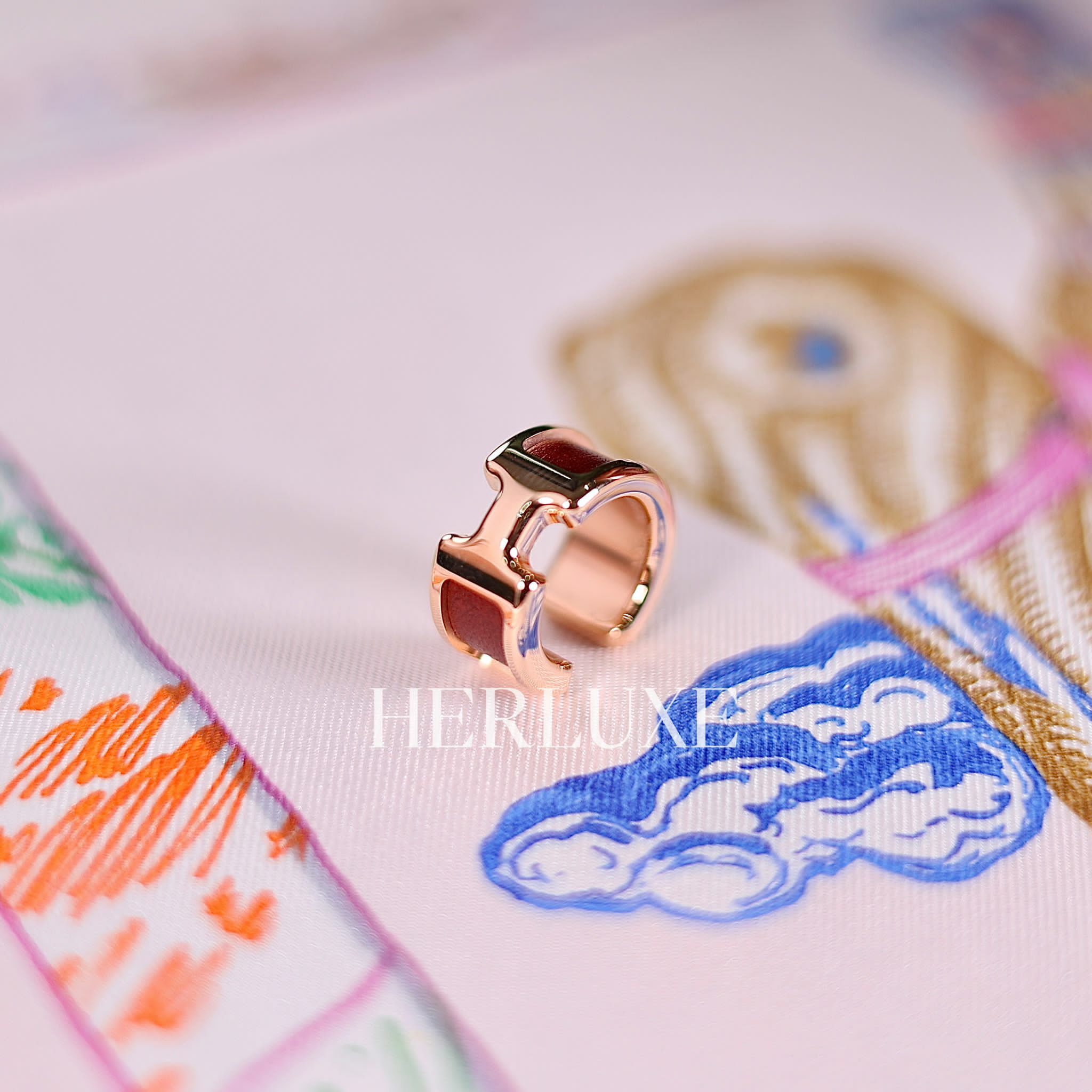 耳骨扣Bijou d’oreille olympe pm rouge H CD