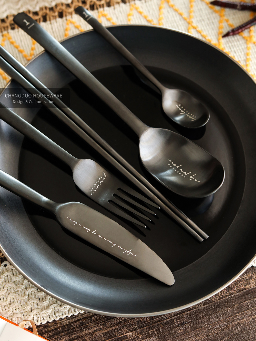 《3268》黑"設計不鏽鋼電鍍鈦黑色西餐餐具
