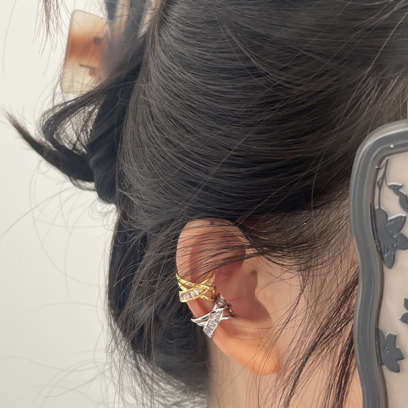 金銀交叉水鑽耳骨夾