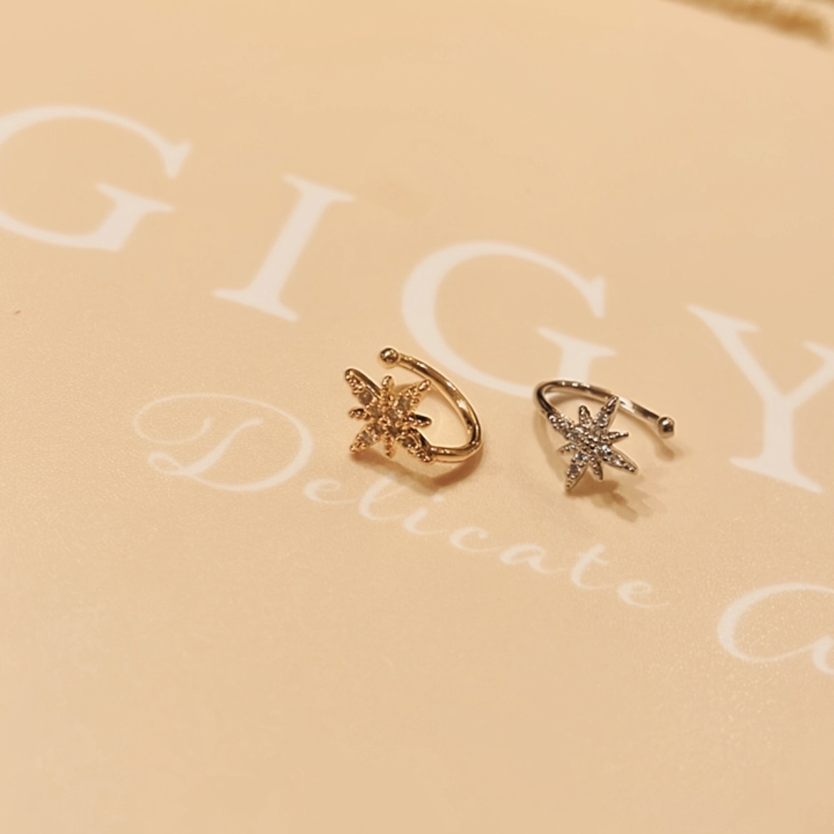 八芒星/圓水鑽耳骨夾系列