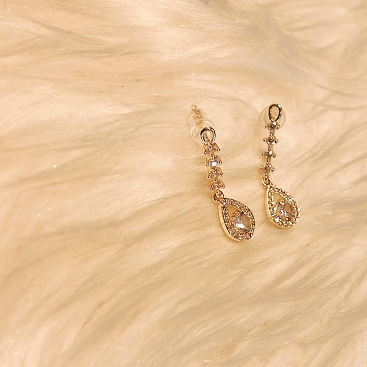 溫柔水滴鑽小墜