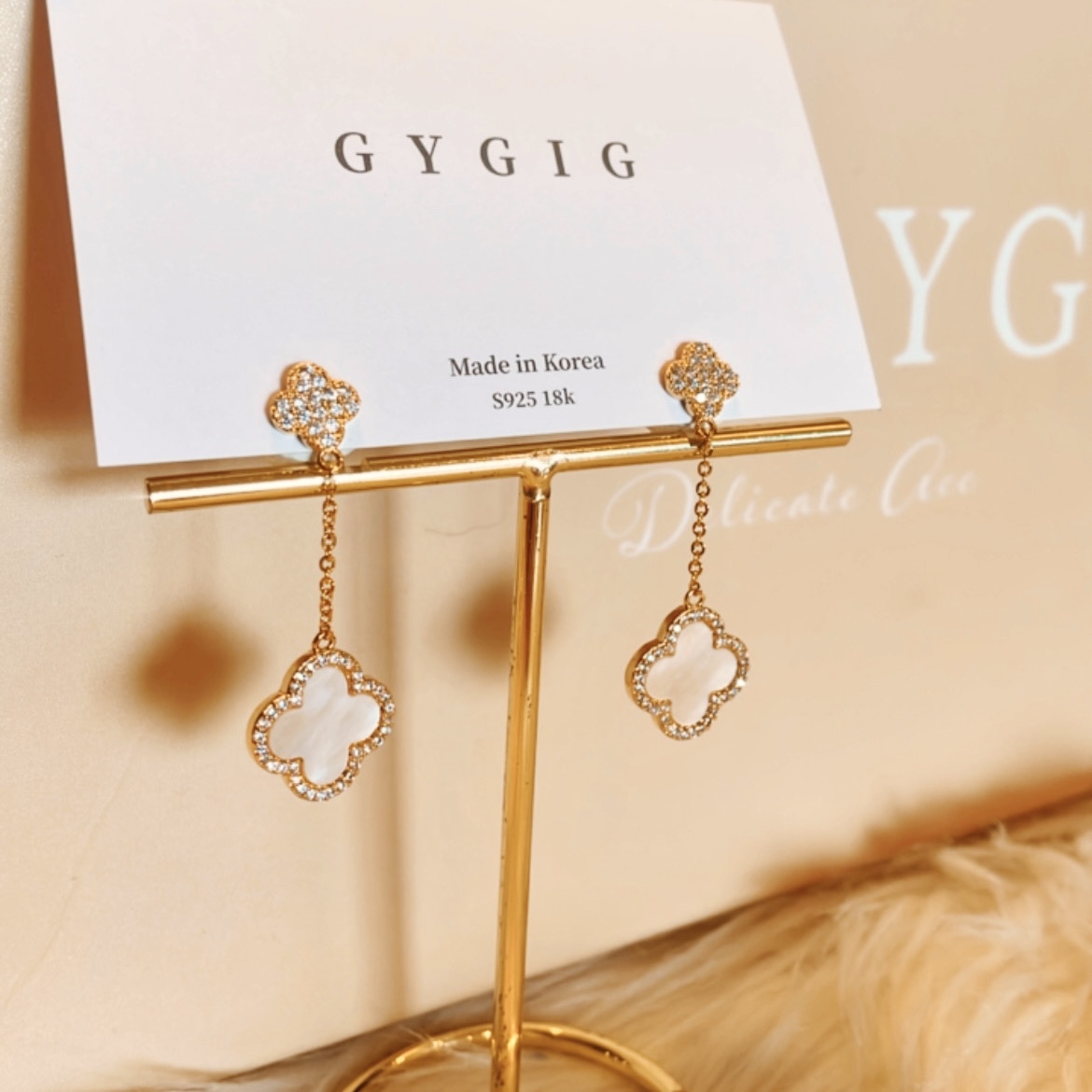 白貝雙四葉草鑽小墜