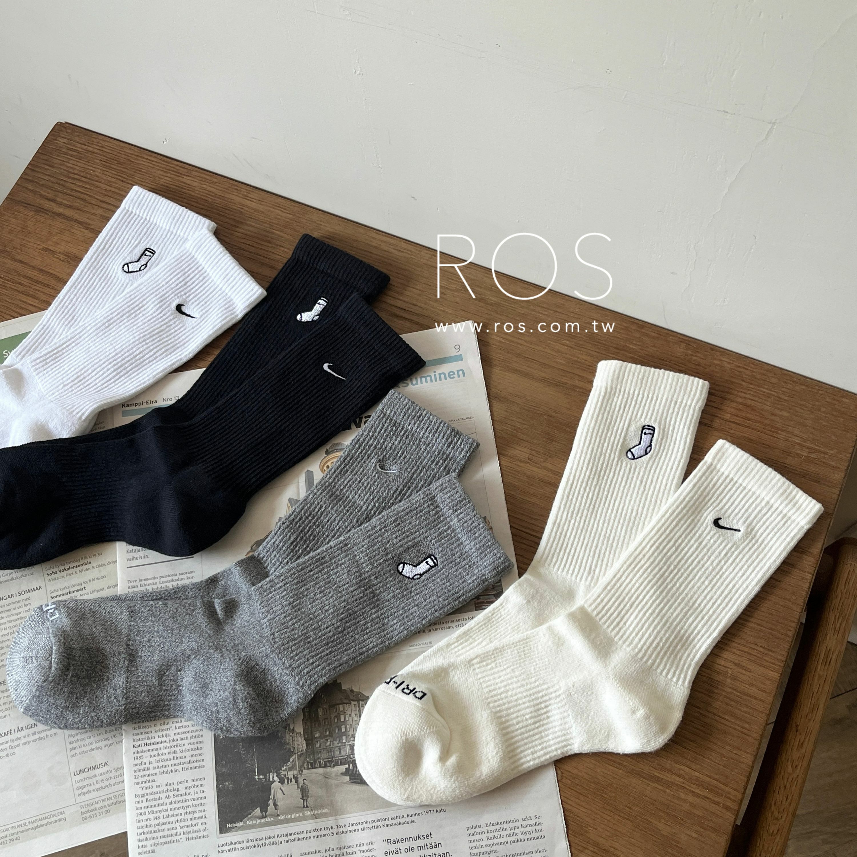 Nike 襪子裡的小襪子 (2colors)