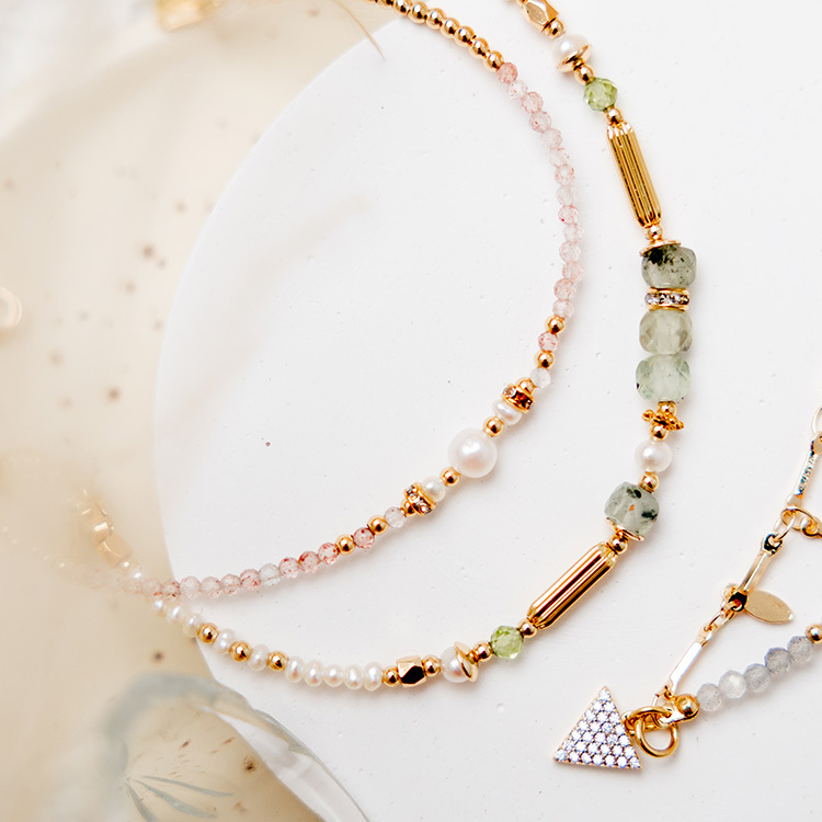 《官網限定》｜桃花｜可愛女人 – 珍珠草莓晶 – 手鍊
