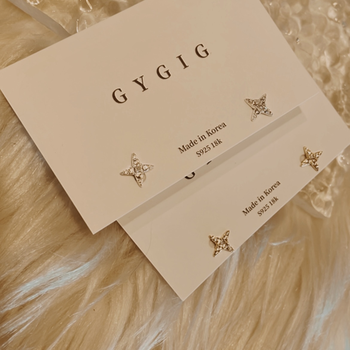 閃鑽bling四芒星小耳釘/現貨