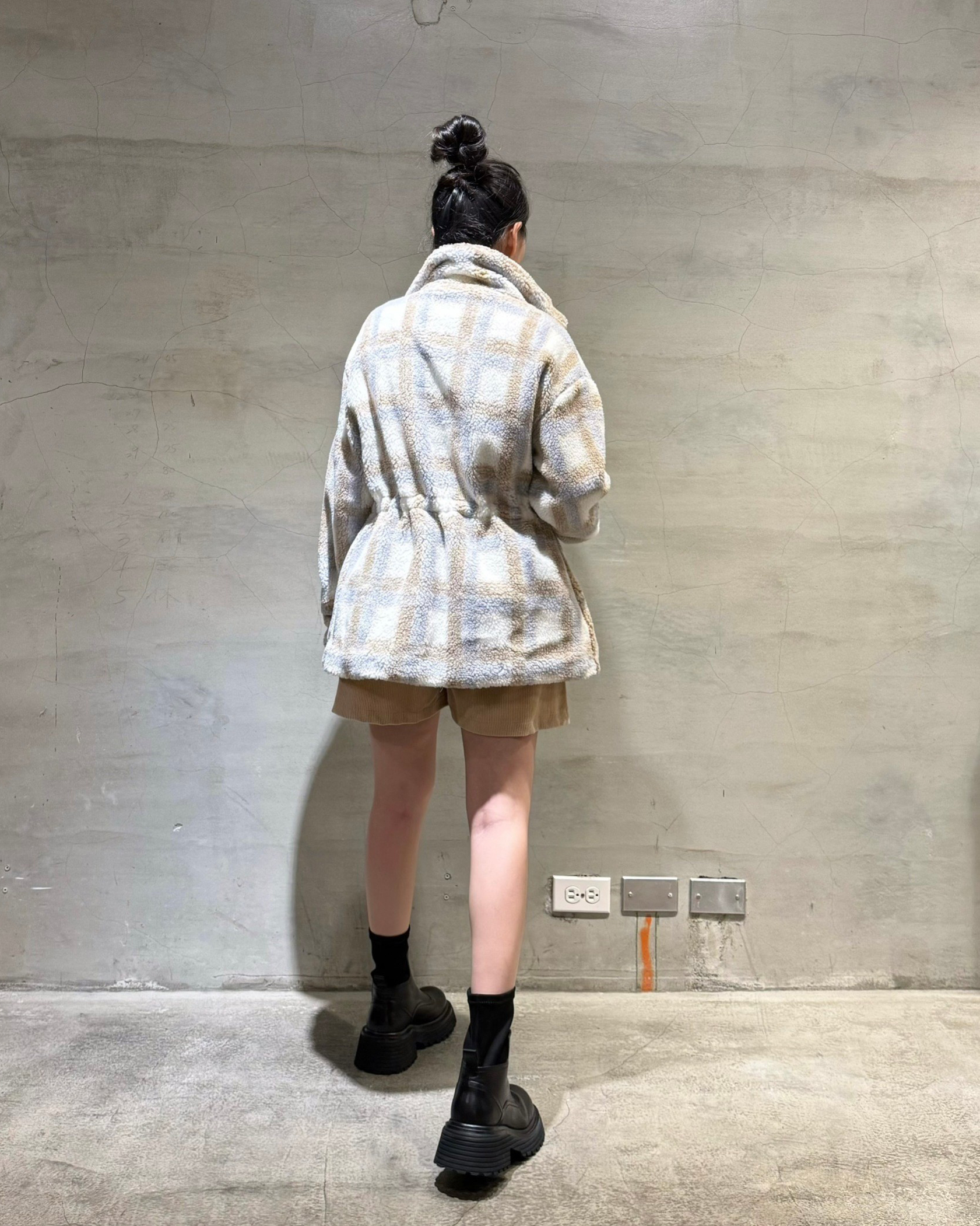 格紋收腰熊寶寶外套