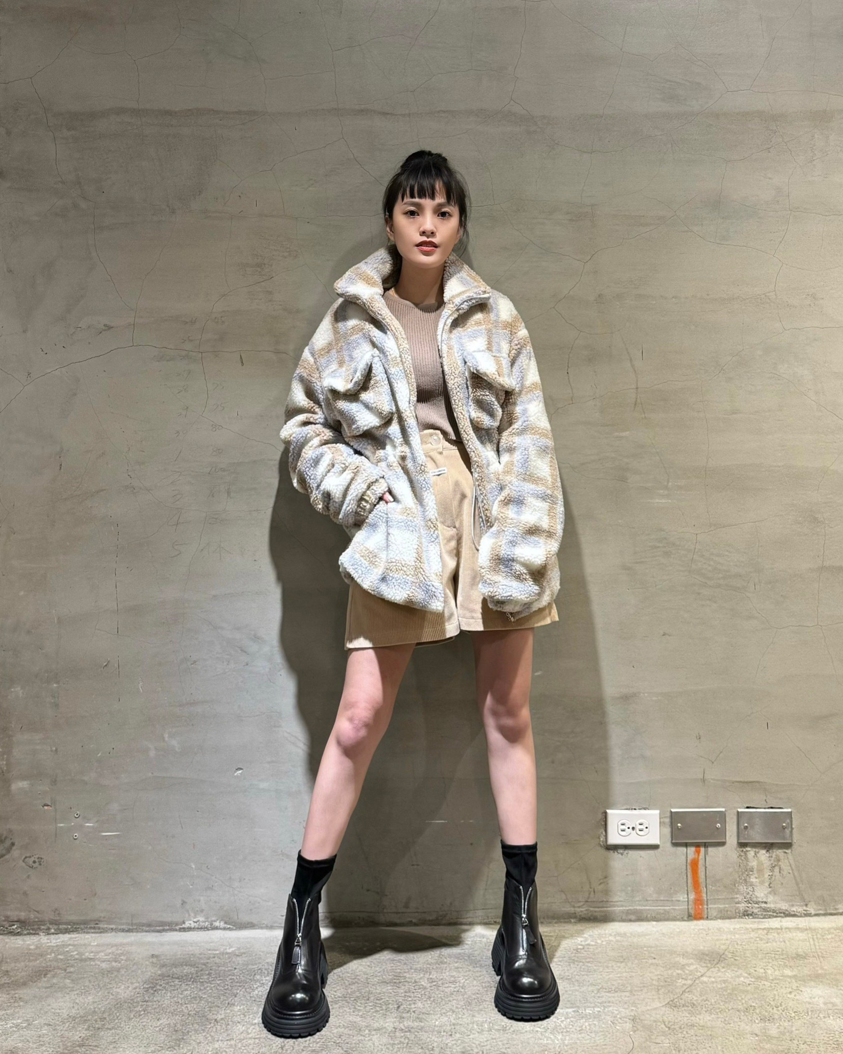 格紋收腰熊寶寶外套