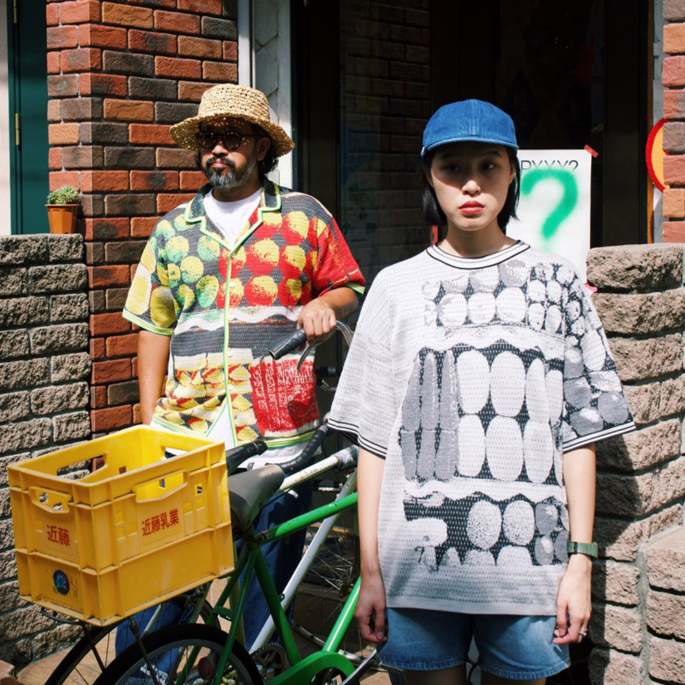 Ice & Fruit Stand - B&W T-shirt