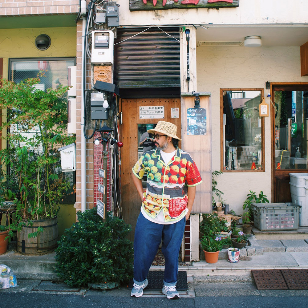 Ice & Fruit Stand - Short Sleeves Cardigan